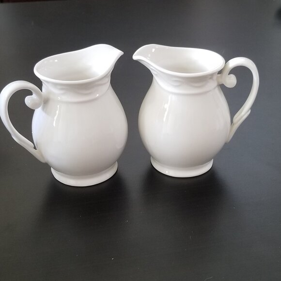 2 Pitchers Small With Lovely Raised Scroll Border Design - Picture 1 of 4
